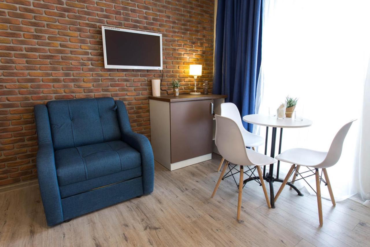 Modern Apartments In The Centre - Kuznechna Str. 26/4 Charków Zewnętrze zdjęcie