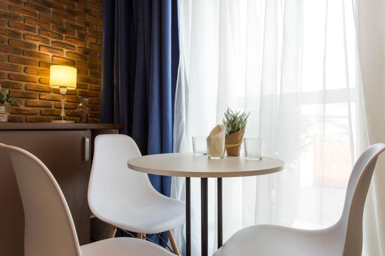 Modern Apartments In The Centre - Kuznechna Str. 26/4 Charków Zewnętrze zdjęcie