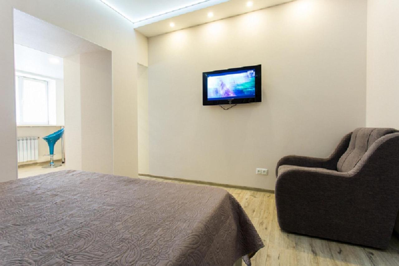 Modern Apartments In The Centre - Kuznechna Str. 26/4 Charków Zewnętrze zdjęcie